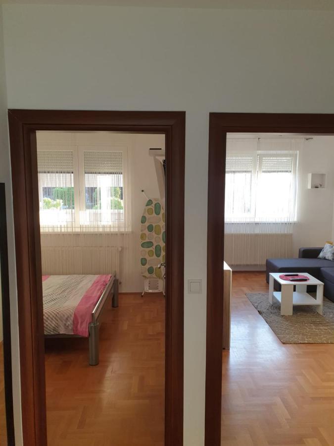 Apartman Dzakula Загреб Экстерьер фото